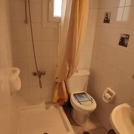 Bee Life Apts, Sweet House * Kokkinos Pirgos (Heraklion)